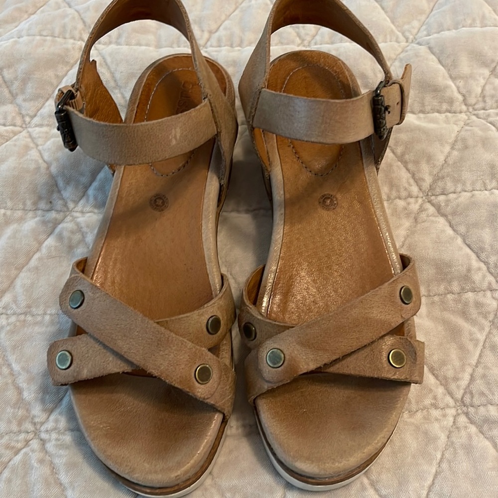 Bussola leather sandals in tan 7.5